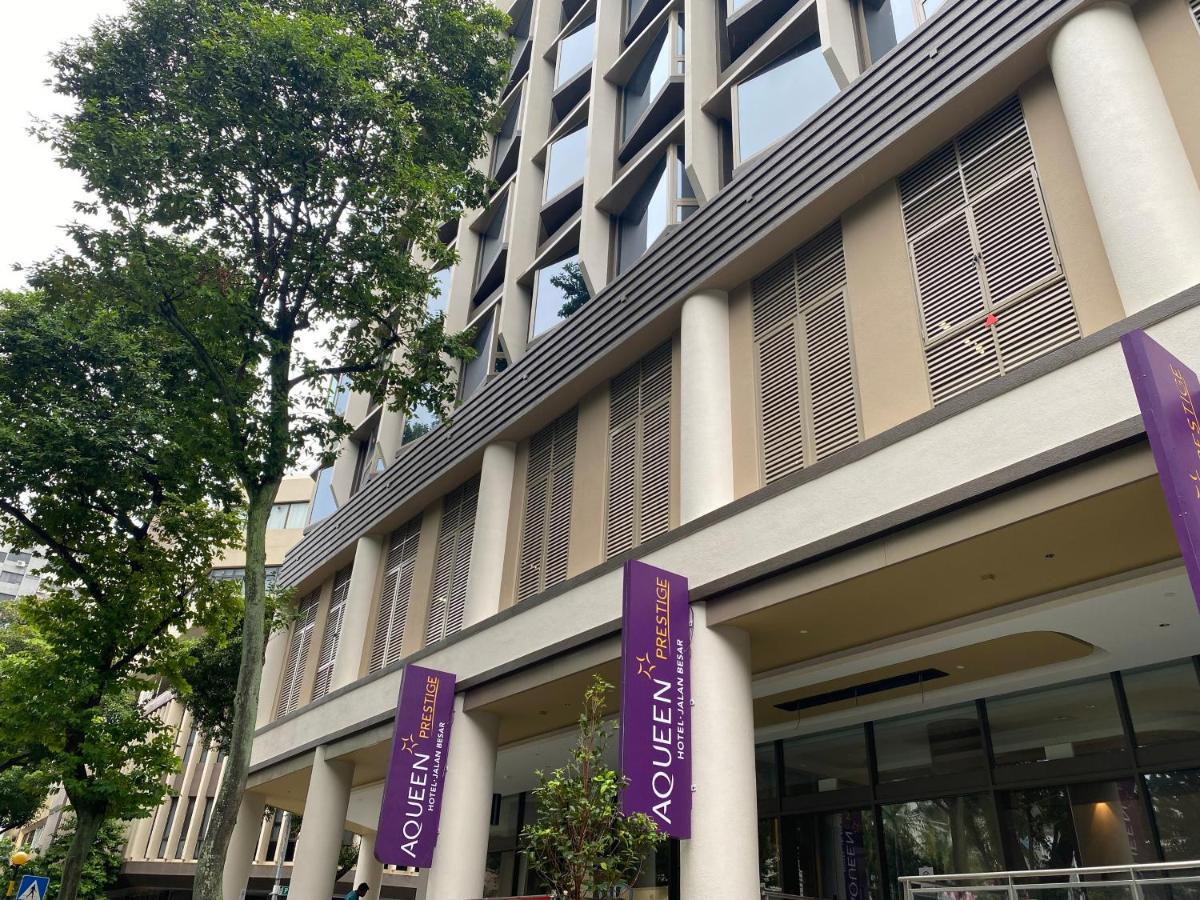 Aqueen Prestige Hotel Jalan Besar Singapore Eksteriør billede