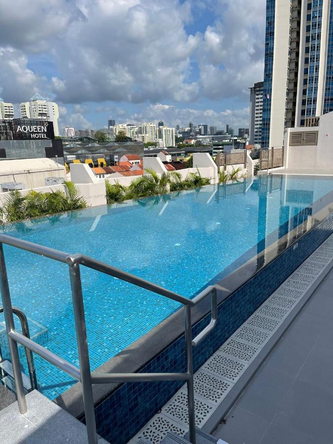 Aqueen Prestige Hotel Jalan Besar Singapore Eksteriør billede