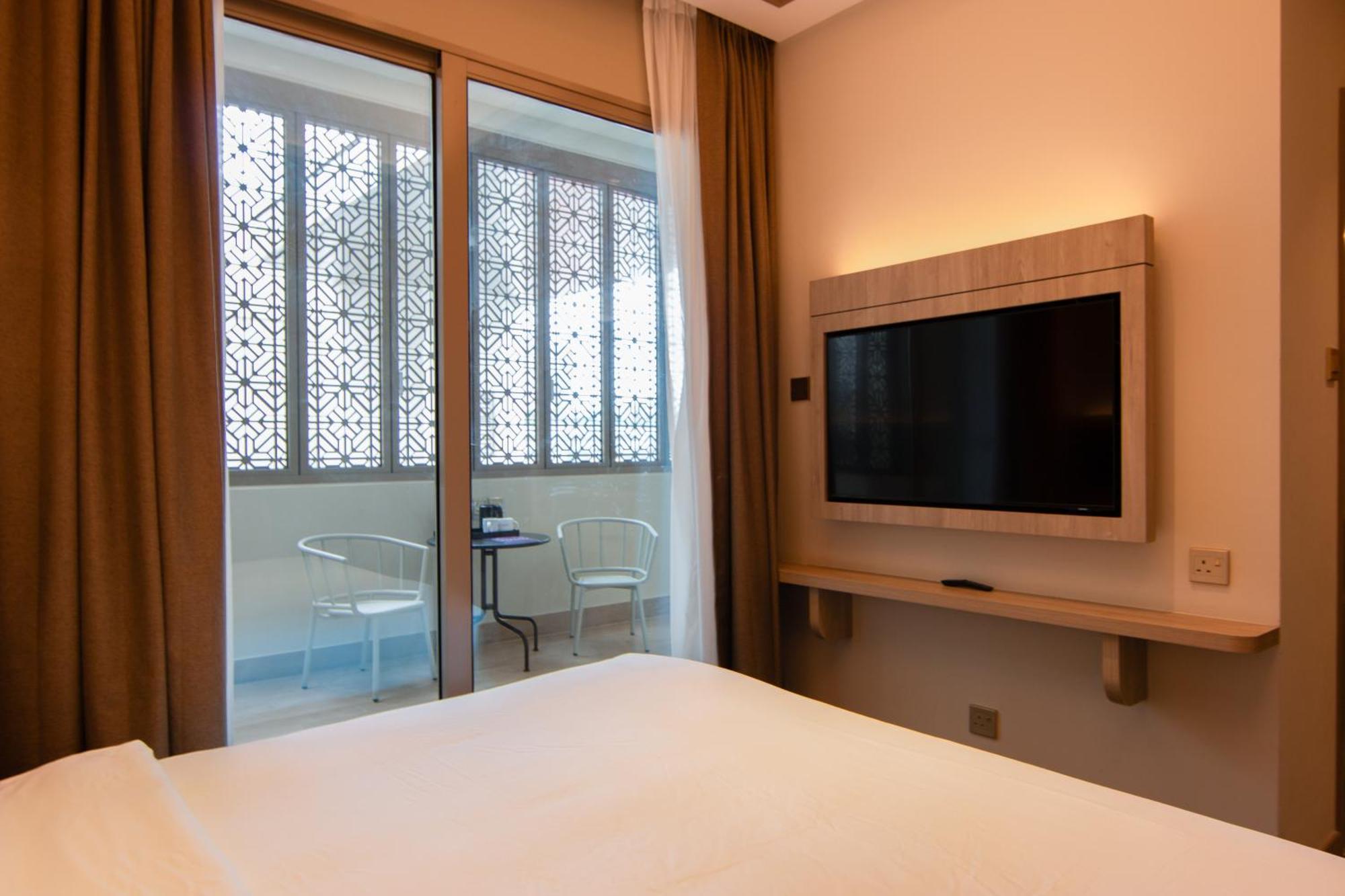 Aqueen Prestige Hotel Jalan Besar Singapore Eksteriør billede